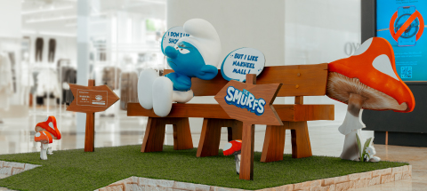 Smurf at Nakheel Mall